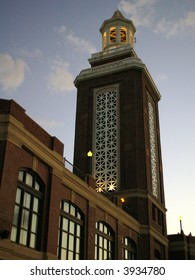 Navy Pier In Chicago At Dusk