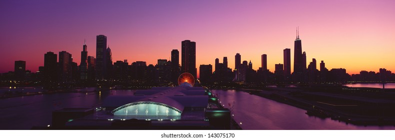 Navy Pier And Chicago Skyline At Sunset, Chicago, IL