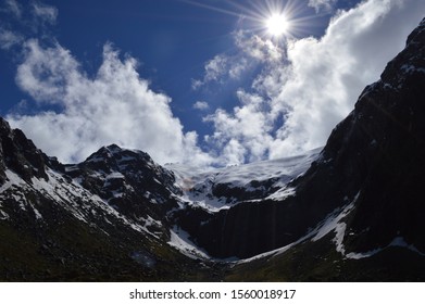 Near Homer Tunnel, Milford Sound, New Zealand.