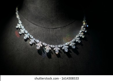 most expensive black diamond necklace