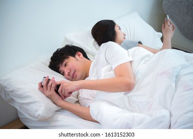 Neglect Couple Mobile Addiction, Using Smart Phone In Bed Room, Distrust Social Media