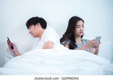 Neglect Couple Mobile Addiction, Using Smart Phone In Bed Room, Distrust Social Media