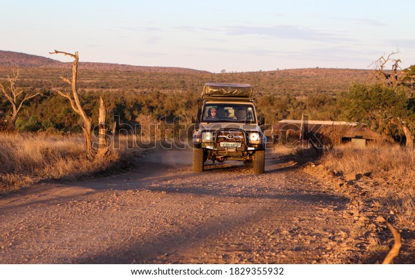 Nelspruit, South Africa\
-10 may 2018: Toyota LandCruiser 4X4 in South Africa\'s bush during\
a safari adventure.