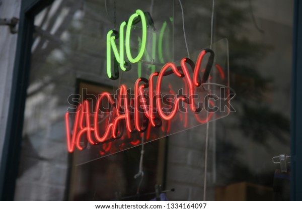 neon no\
vacancy