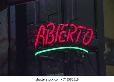 Open Sign Spanish Images Stock Photos Vectors Shutterstock