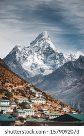 Nepal, Khumjung 2019 Everest Tracking