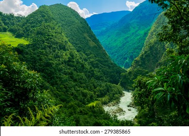 Nepalese Nature Scenery, Annapurna Circuit. 