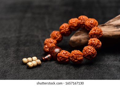 A Nepalese Vajrayana Bodhi Bracelet