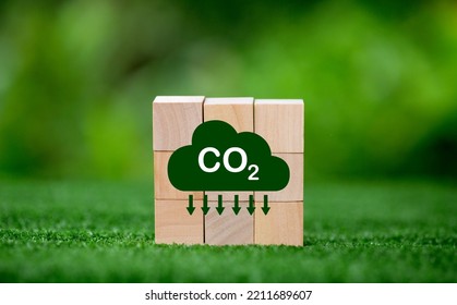 Net Zero Greenhouse Gas Emissions Reduction With Carbon Credit Concept. Reduce Carbon Dioxide E.g. Renewable Energy Production Improve The Efficiency Of Transportation Reduce Environmental Pollution.