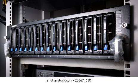 Network Attached Storage (NAS)