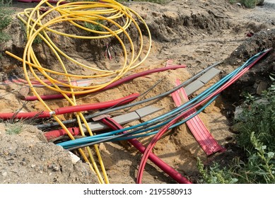 4,337 Underground power cable Images, Stock Photos & Vectors | Shutterstock