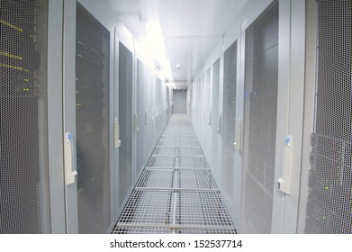 16,516 Switch rack Images, Stock Photos & Vectors | Shutterstock