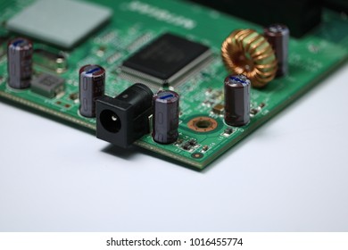 network switch with five ports
