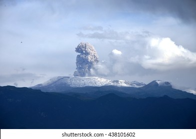 Nevado Del Ruiz Volcano