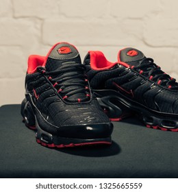 110s red and black