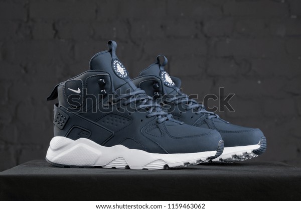 new nike huarache