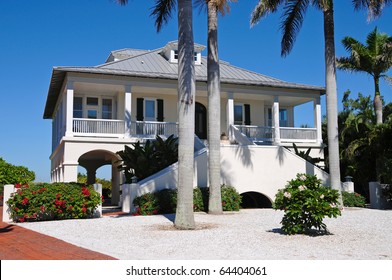 New Beautiful Luxury Beach House. Would Make a Great Vacation Rental Property.
