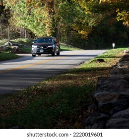 New Canaan, CT, USA - October 22, 2022: Rural Road During The Autumn Season In New Canaan Connecticut
