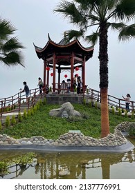 New Chinese Park In Miraflores 