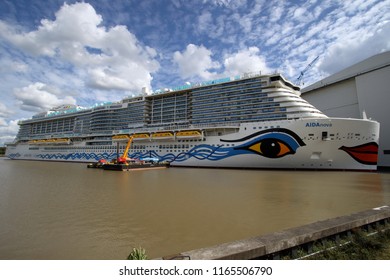 Aida Cruise Ship Images Stock Photos Vectors Shutterstock