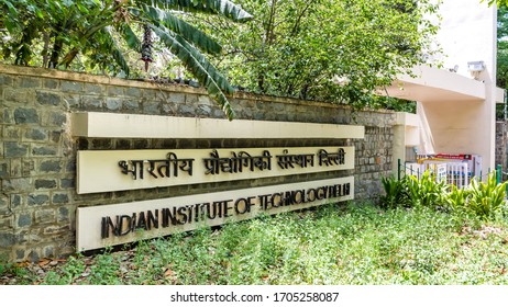 New Delhi - 16 Apr, 2020 - Sign Of The Indian Institute Of Technology Delhi Near The Entrance Gate Of The Institute