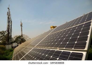 New Delhi, India, 16 January 2021: Solar Panel Of With Telecom Tower For Green Electric Supply.