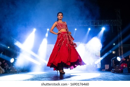 New Delhi, India - 23 February 2020 : Indian Female Model Walks The Runway In New Designer Clothes At Fashion Show