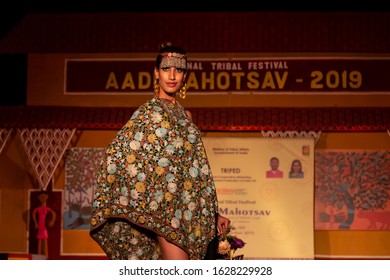 New Delhi, Delhi / India - 24 November 2019 : Young Beautiful Indian Female Models Performing Ramp Walk At Fashion Show To Showcase Indian Ethnic Fashion Products Made By Tribal People