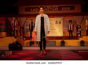 New Delhi, Delhi / India - 24 November 2019 : Young Beautiful Indian Female Models Performing Ramp Walk At Fashion Show To Showcase Indian Ethnic Fashion Products Made By Tribal People