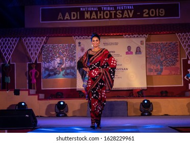 New Delhi, Delhi / India - 24 November 2019 : Young Beautiful Indian Female Models Performing Ramp Walk At Fashion Show To Showcase Indian Ethnic Fashion Products Made By Tribal People