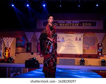 New Delhi, Delhi / India - 24 November 2019 : Young Beautiful Indian Female Models Performing Ramp Walk At Fashion Show To Showcase Indian Ethnic Fashion Products Made By Tribal People