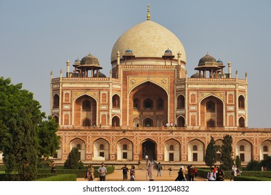 New Delhi, Delhi, India- November 27,2018: Humayun Tomb A Masterpiece Of Mugal Architecture And UNESCO World Heritage Site