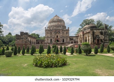 Ancient Bara Gumbad Tomb Lodi Gardens Stock Photo 87163573 | Shutterstock