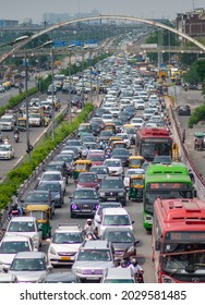 New Delhi, India-Aug 22 2021: Traffic Jam On City Street Packed Full Of Vehicles In Delhi, Near Anand Vihar Bus Terminal 