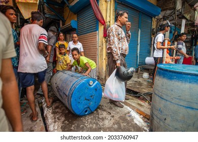 409 Indian kid drinking water Images, Stock Photos & Vectors | Shutterstock