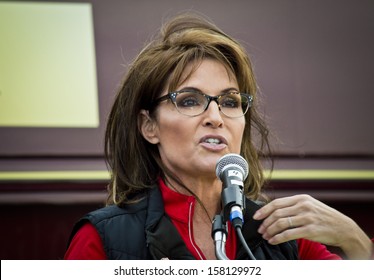 NEW EGYPT, NEW JERSEY/USA  OCTOBER 12: Former Alaska Governor And Political Superstar Sarah Palin At The Tea Party Rally For Steve Lonegan On October 12 2013 In New Egypt New Jersey.