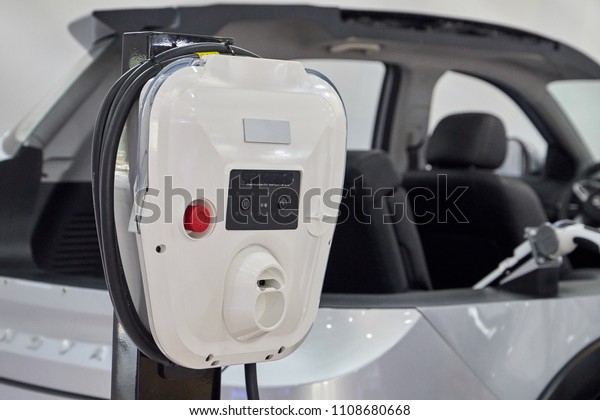 New energy car\
charger