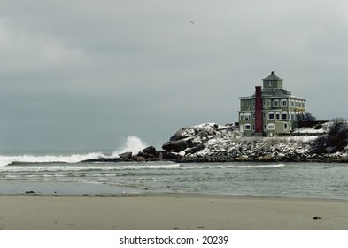 New England Beach Front Home In The Winter