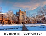 New Haven city downtown skyline cityscape of Connecticut, USA in autumn