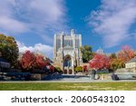 New Haven city downtown skyline cityscape of Connecticut, USA in autumn