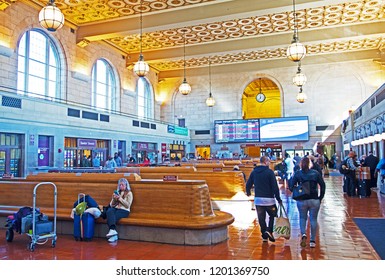 New Haven, Connecticut/USA - October 12 2018: The Elegant Concourse And Booking Hall Of Union Station In New Haven