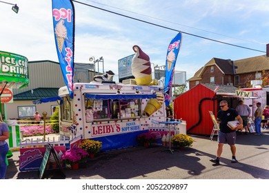 New Holland, PA, USA - October 2, 2021: One Of The Many Food Stands Setup At The Annual Community Street Fair In A Small Community In Lancaster County, PA.