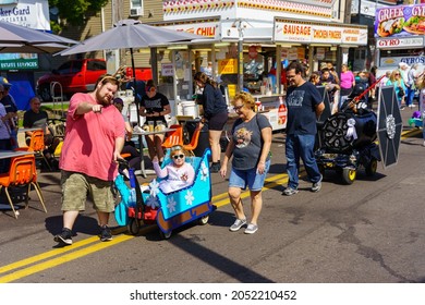 New Holland, PA, USA - October 2, 2021: Hundreds Watch The Baby Parade At The Annual Community Street Fair In A Small Community In Lancaster County, PA.