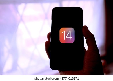 New iphone with the apple installation screen with the new IOS 14 operating system next to supposedly come out with 5G.
Sunday, November 17, 2019, New York, United States.