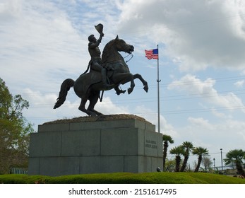 NEW ORLEAN, UNITED STATES - Mar 30, 2022: The Statue Of Andrew Jackson In Jackson Square In New Orleans 