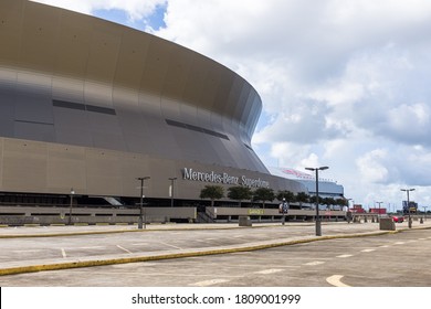 NEW ORLEANS, LA - AUGUST 29, 2020: Superdome, Parking Lot And Smoothie King Center In Background