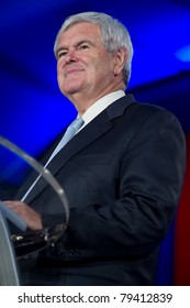 NEW ORLEANS, LA - 16. JUNI: Der Präsidentschaftskandidat Newt Gingrich spricht am 16. Juni 2011 auf der Konferenz der republikanischen Führung im Hilton Riverside New Orleans in New Orleans, LA.