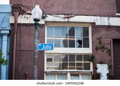 NEW ORLEANS, L.A / USA - AUGUST 19, 2019: Julia Street Sign, On A Light Post, In The French Quarter, Located In South Louisiana.