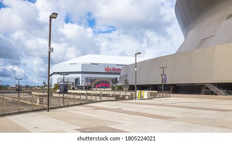 NEW ORLEANS, LA, USA - AUGUST 29, 2020: Superdome And Smoothie King Center