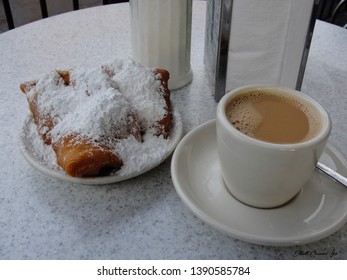 New Orleans, Louisiana -  June 28, 2009: Coffee And Beignets At The Cafe Du Monde                